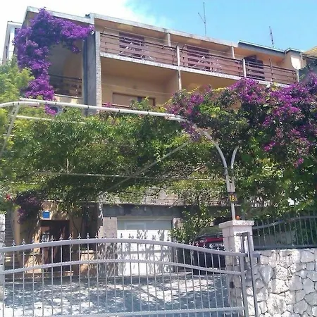 Apartman Maestral Ventus By Interhome