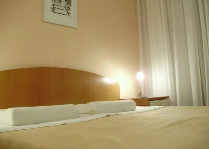 Apartman Maestral Ventus By Interhome Makarska